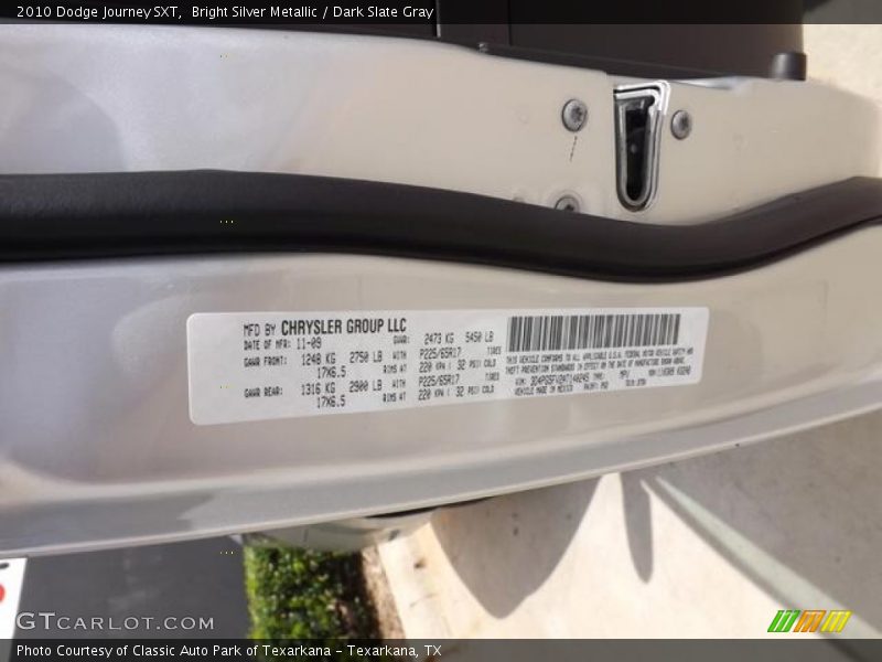 Bright Silver Metallic / Dark Slate Gray 2010 Dodge Journey SXT