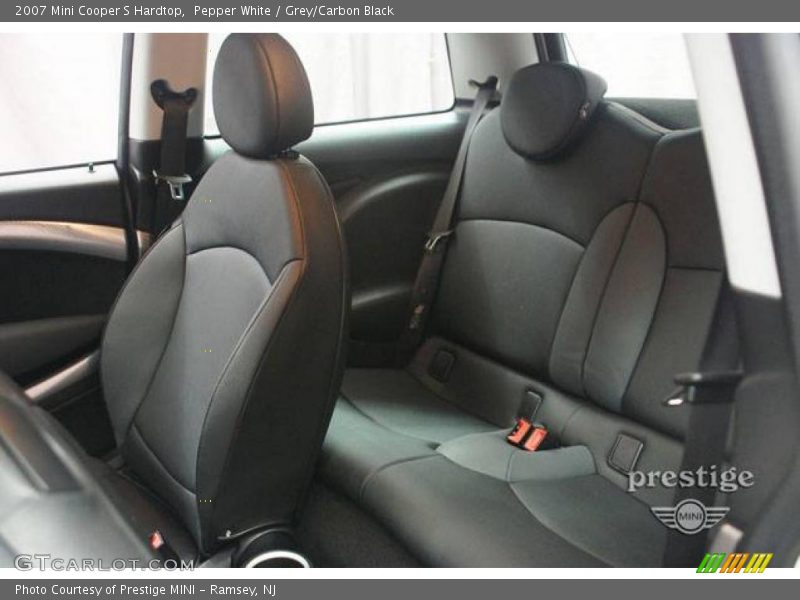 Pepper White / Grey/Carbon Black 2007 Mini Cooper S Hardtop