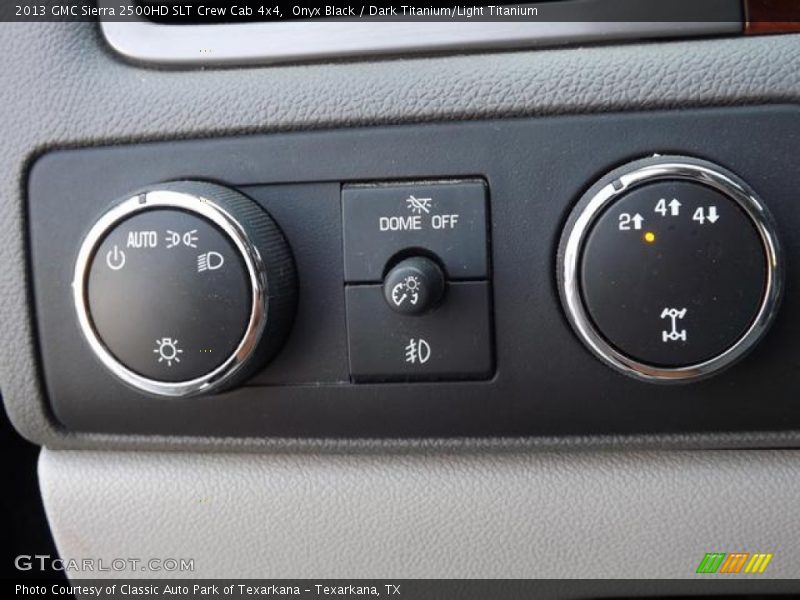 Controls of 2013 Sierra 2500HD SLT Crew Cab 4x4