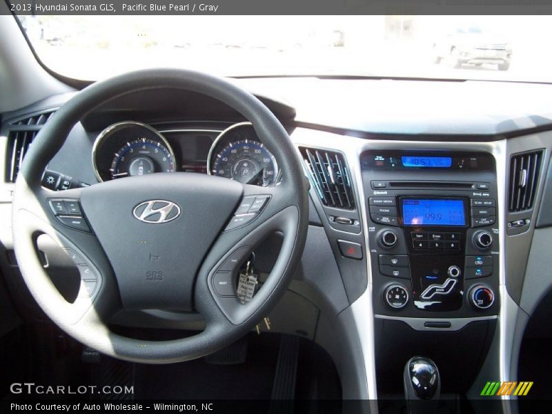 Pacific Blue Pearl / Gray 2013 Hyundai Sonata GLS