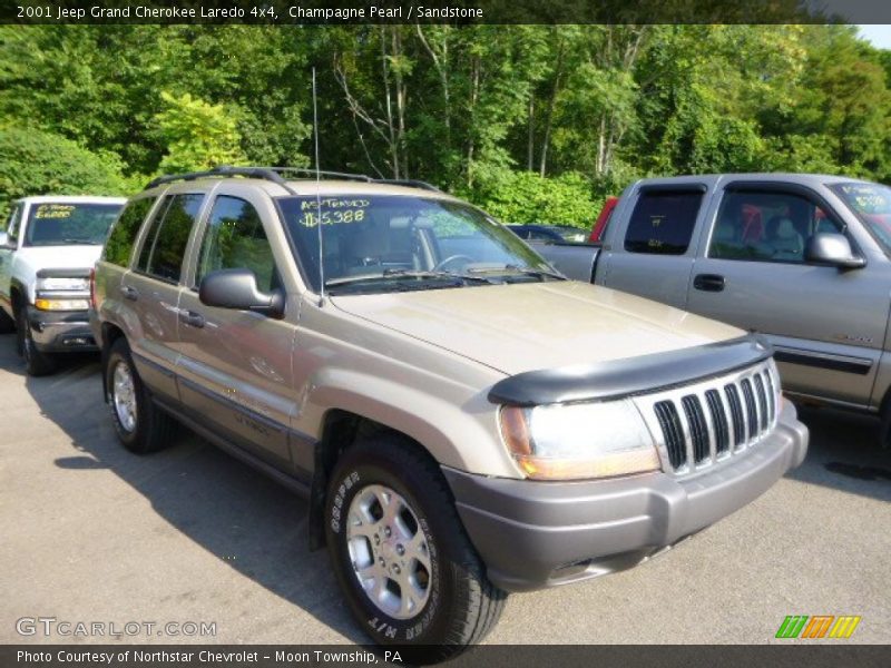 Champagne Pearl / Sandstone 2001 Jeep Grand Cherokee Laredo 4x4