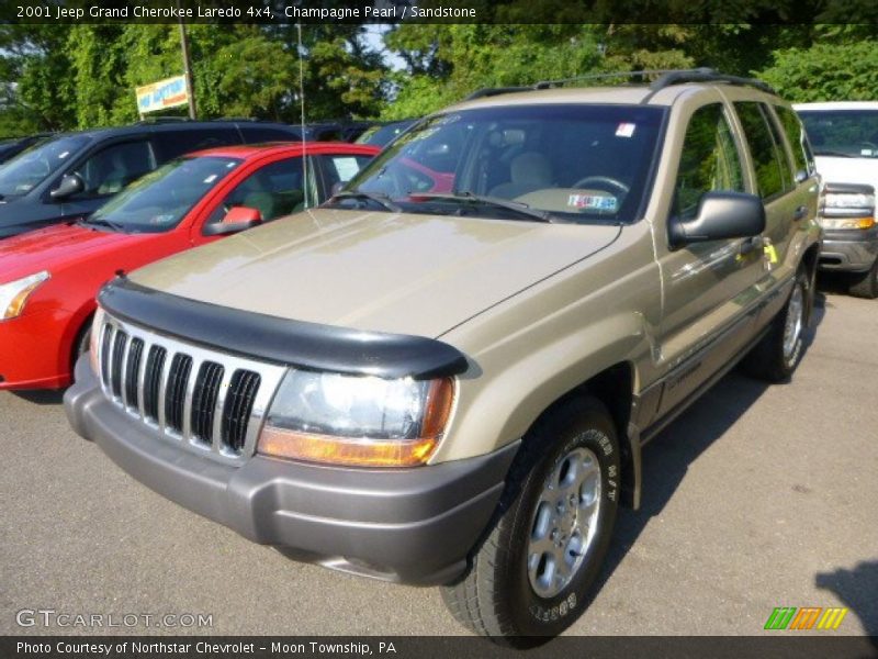 Champagne Pearl / Sandstone 2001 Jeep Grand Cherokee Laredo 4x4