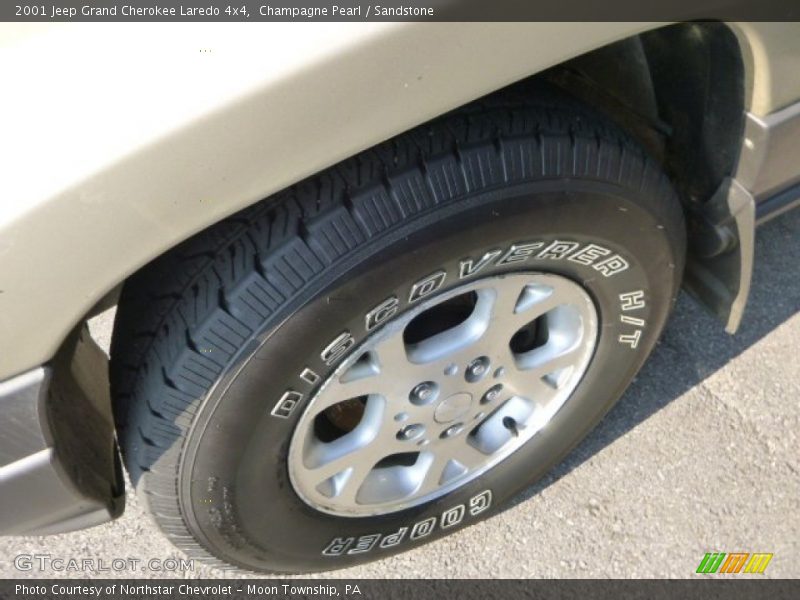 Champagne Pearl / Sandstone 2001 Jeep Grand Cherokee Laredo 4x4