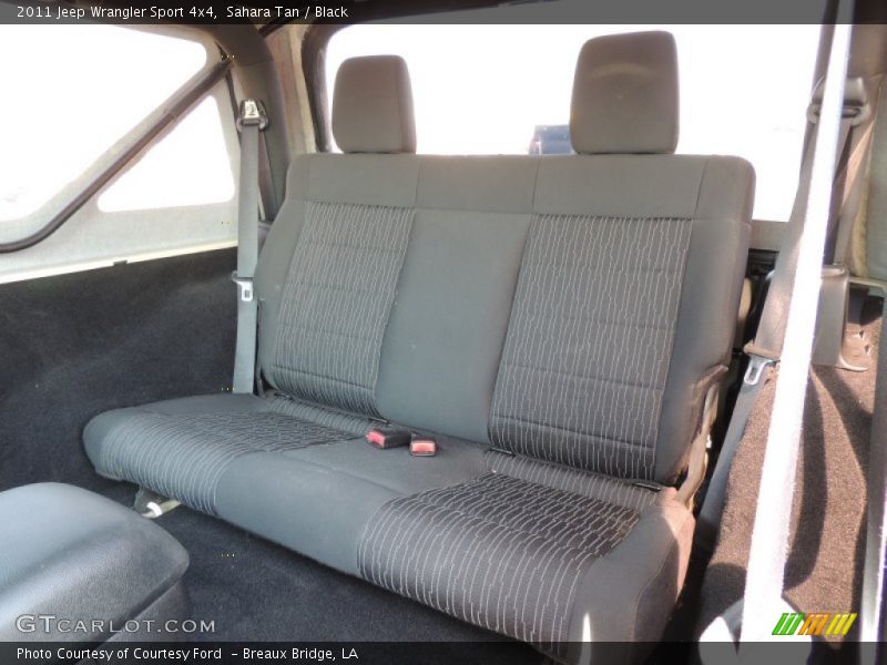 Sahara Tan / Black 2011 Jeep Wrangler Sport 4x4