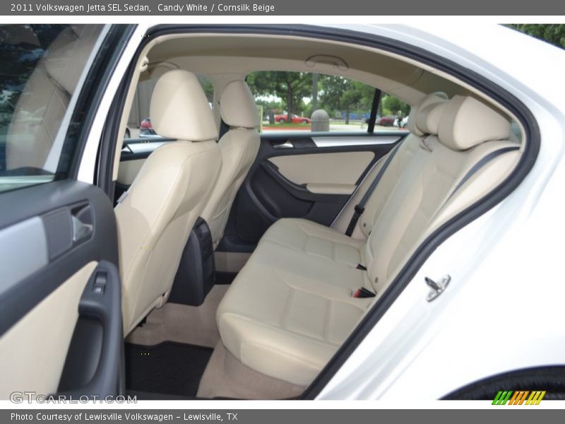 Candy White / Cornsilk Beige 2011 Volkswagen Jetta SEL Sedan