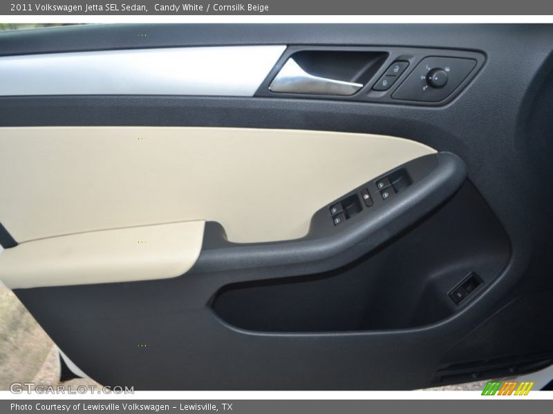 Candy White / Cornsilk Beige 2011 Volkswagen Jetta SEL Sedan