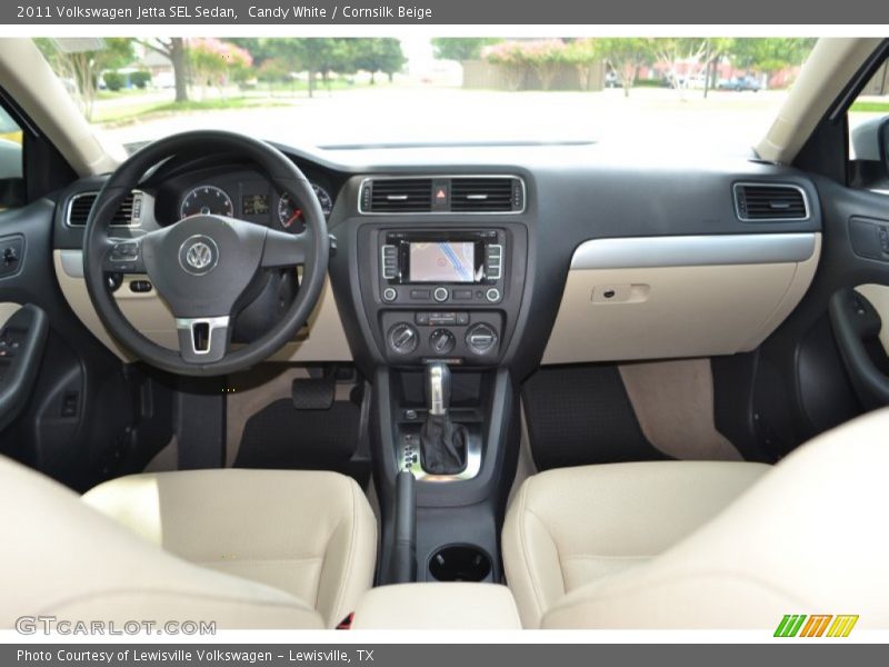 Candy White / Cornsilk Beige 2011 Volkswagen Jetta SEL Sedan