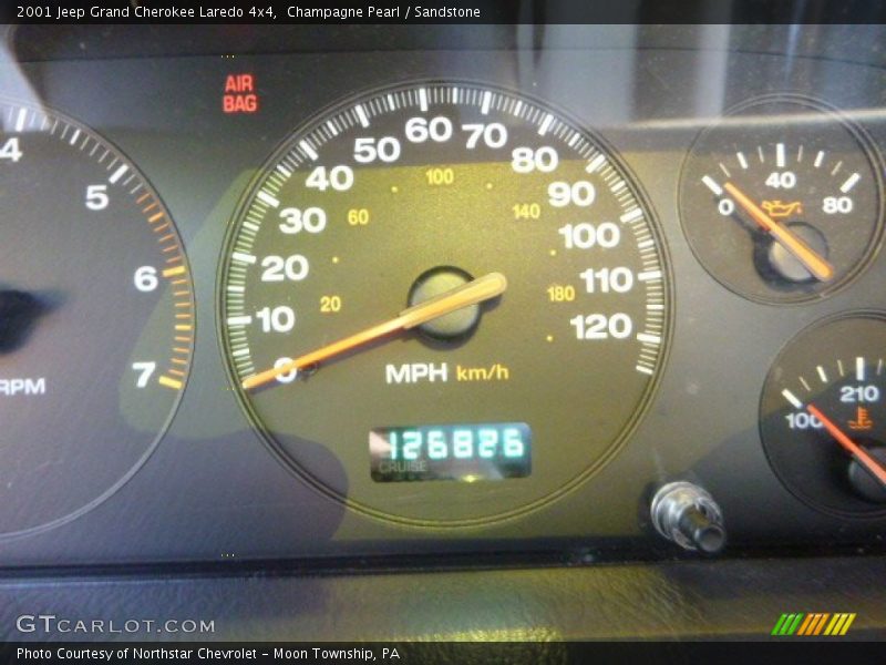 Champagne Pearl / Sandstone 2001 Jeep Grand Cherokee Laredo 4x4