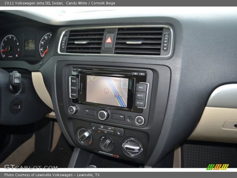 Candy White / Cornsilk Beige 2011 Volkswagen Jetta SEL Sedan