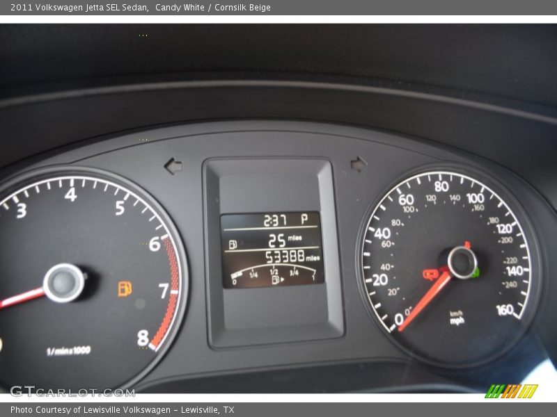 Candy White / Cornsilk Beige 2011 Volkswagen Jetta SEL Sedan