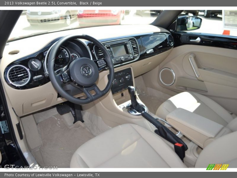 Black / Beige 2013 Volkswagen Beetle 2.5L Convertible