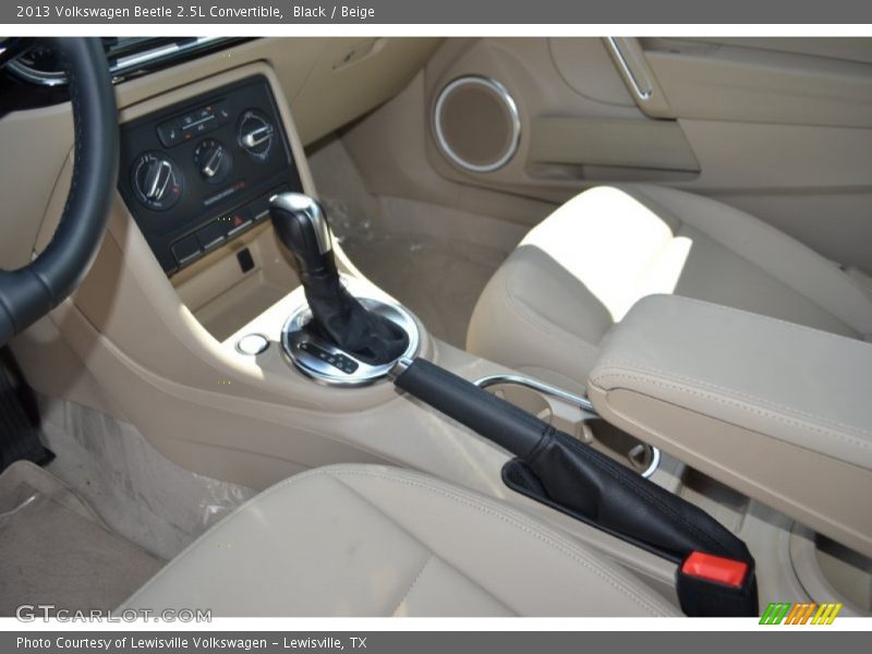 Black / Beige 2013 Volkswagen Beetle 2.5L Convertible