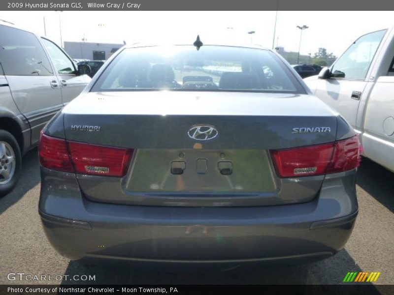 Willow Gray / Gray 2009 Hyundai Sonata GLS