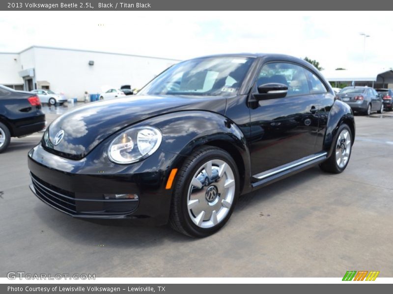 Black / Titan Black 2013 Volkswagen Beetle 2.5L