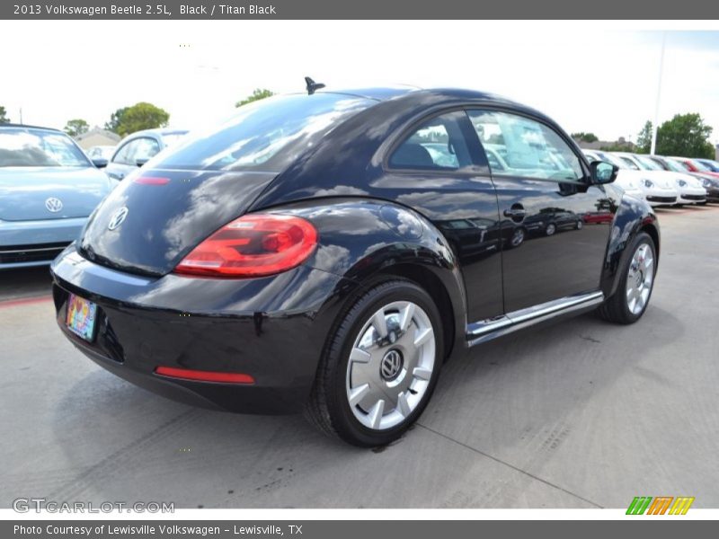 Black / Titan Black 2013 Volkswagen Beetle 2.5L