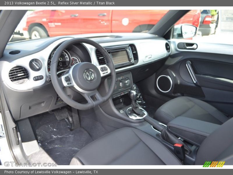 Reflex Silver Metallic / Titan Black 2013 Volkswagen Beetle 2.5L