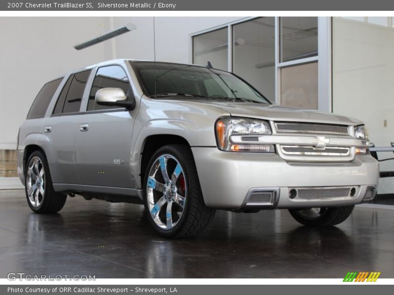 Front 3/4 View of 2007 TrailBlazer SS