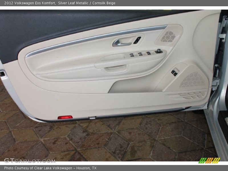 Silver Leaf Metallic / Cornsilk Beige 2012 Volkswagen Eos Komfort