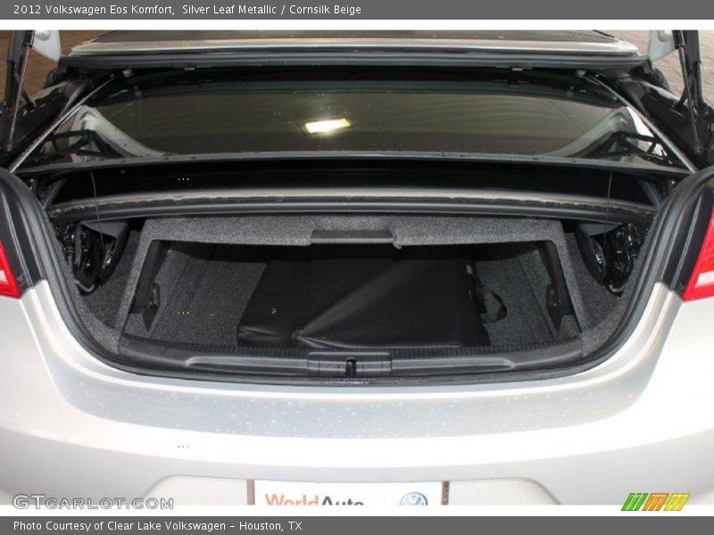Silver Leaf Metallic / Cornsilk Beige 2012 Volkswagen Eos Komfort