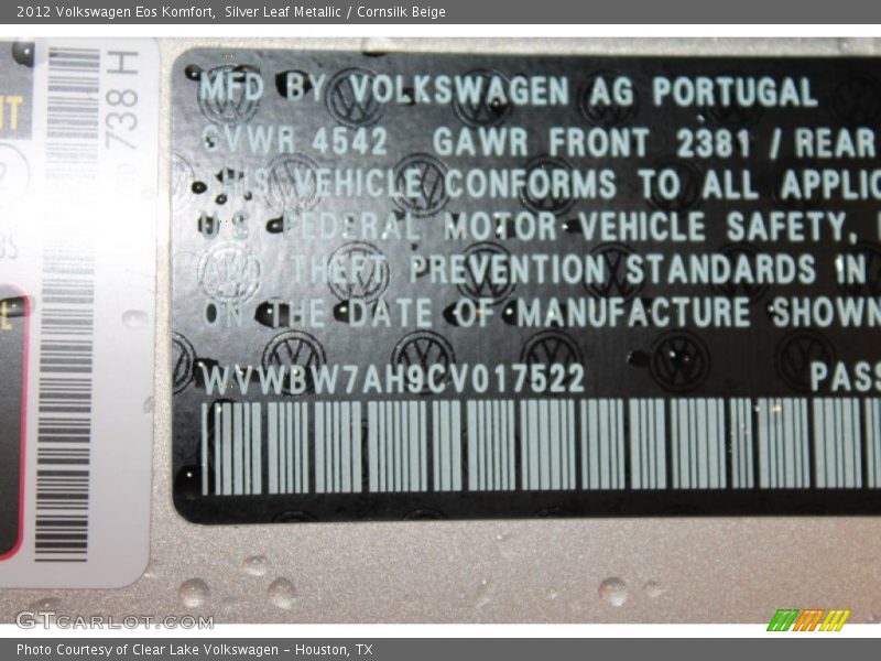 Silver Leaf Metallic / Cornsilk Beige 2012 Volkswagen Eos Komfort
