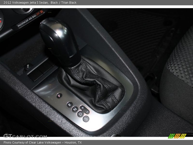 Black / Titan Black 2012 Volkswagen Jetta S Sedan
