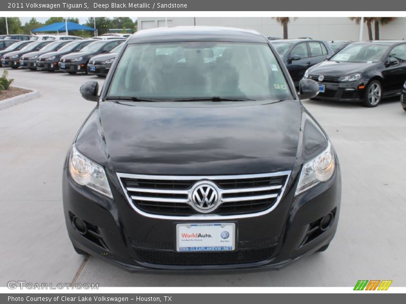 Deep Black Metallic / Sandstone 2011 Volkswagen Tiguan S
