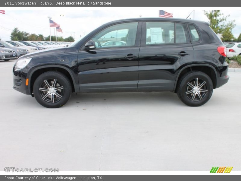 Deep Black Metallic / Sandstone 2011 Volkswagen Tiguan S
