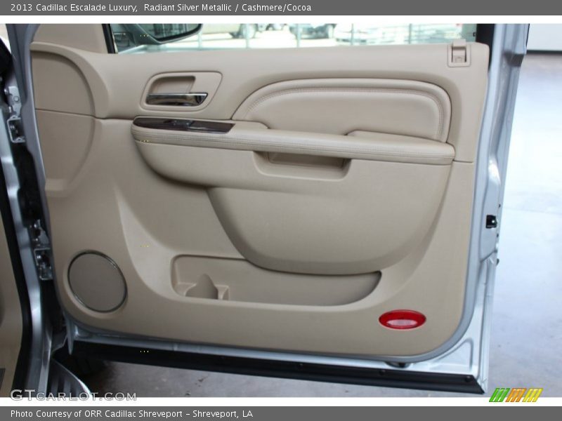 Radiant Silver Metallic / Cashmere/Cocoa 2013 Cadillac Escalade Luxury