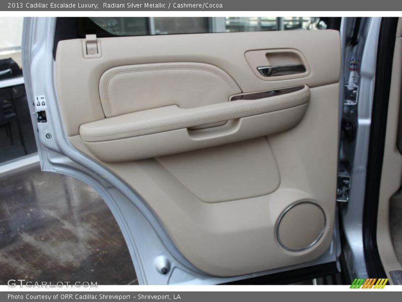Radiant Silver Metallic / Cashmere/Cocoa 2013 Cadillac Escalade Luxury