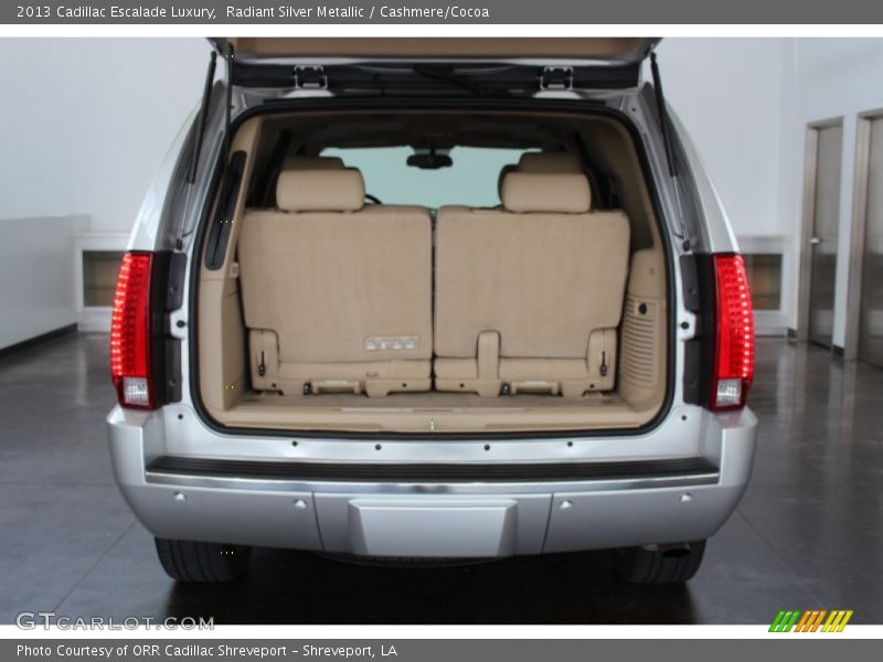  2013 Escalade Luxury Trunk