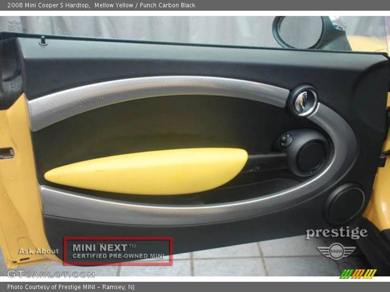 Mellow Yellow / Punch Carbon Black 2008 Mini Cooper S Hardtop