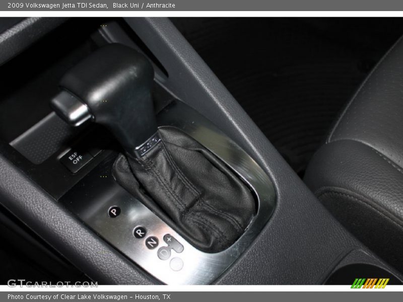Black Uni / Anthracite 2009 Volkswagen Jetta TDI Sedan