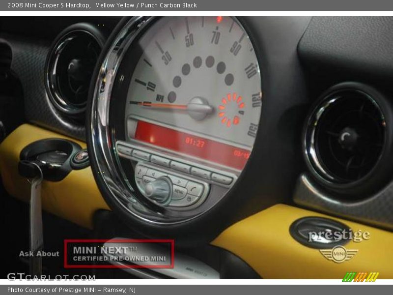 Mellow Yellow / Punch Carbon Black 2008 Mini Cooper S Hardtop