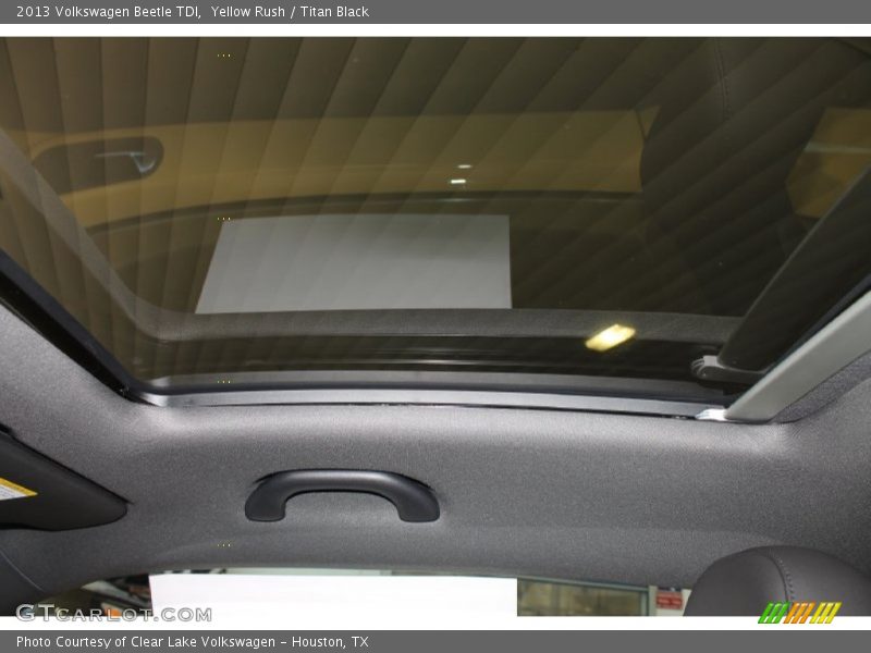 Yellow Rush / Titan Black 2013 Volkswagen Beetle TDI