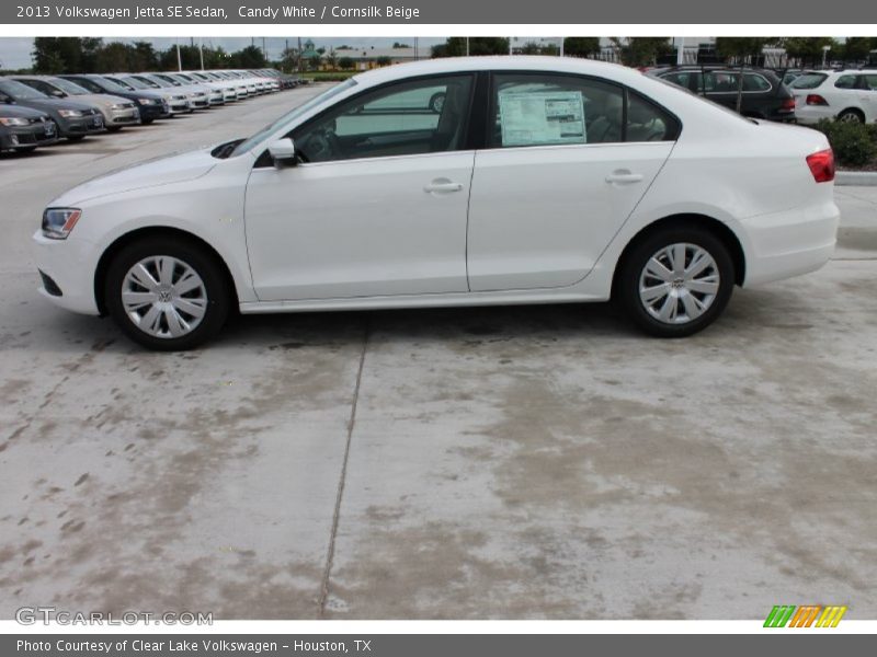 Candy White / Cornsilk Beige 2013 Volkswagen Jetta SE Sedan