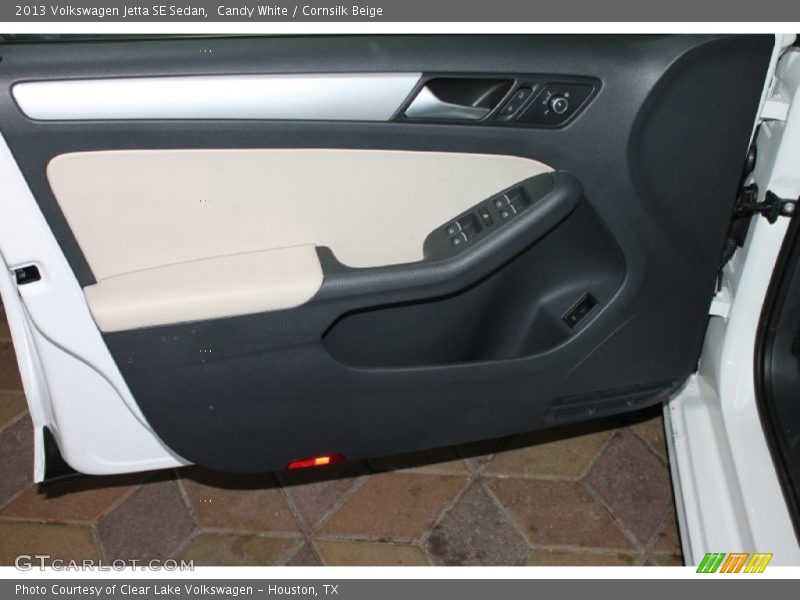 Candy White / Cornsilk Beige 2013 Volkswagen Jetta SE Sedan