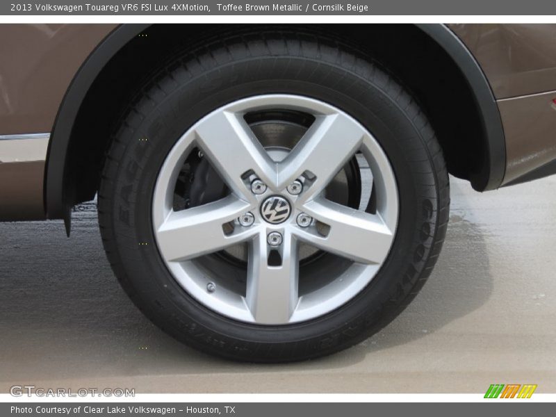 Toffee Brown Metallic / Cornsilk Beige 2013 Volkswagen Touareg VR6 FSI Lux 4XMotion