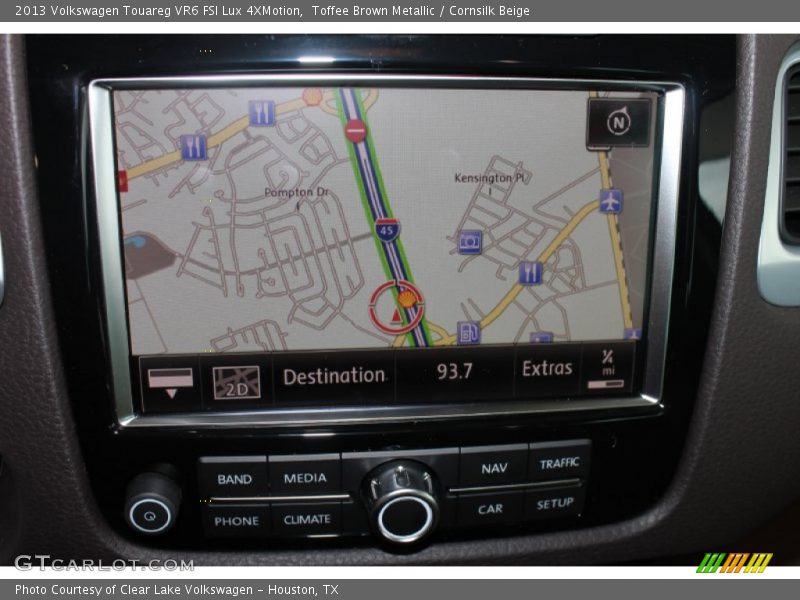 Toffee Brown Metallic / Cornsilk Beige 2013 Volkswagen Touareg VR6 FSI Lux 4XMotion