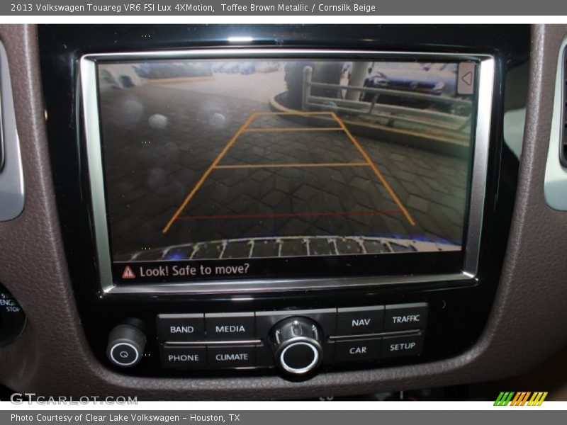 Toffee Brown Metallic / Cornsilk Beige 2013 Volkswagen Touareg VR6 FSI Lux 4XMotion