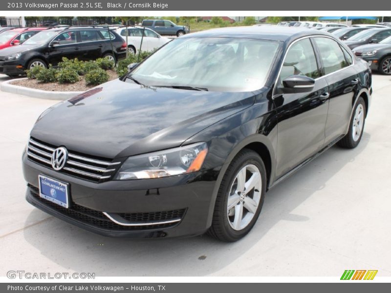 Black / Cornsilk Beige 2013 Volkswagen Passat 2.5L SE