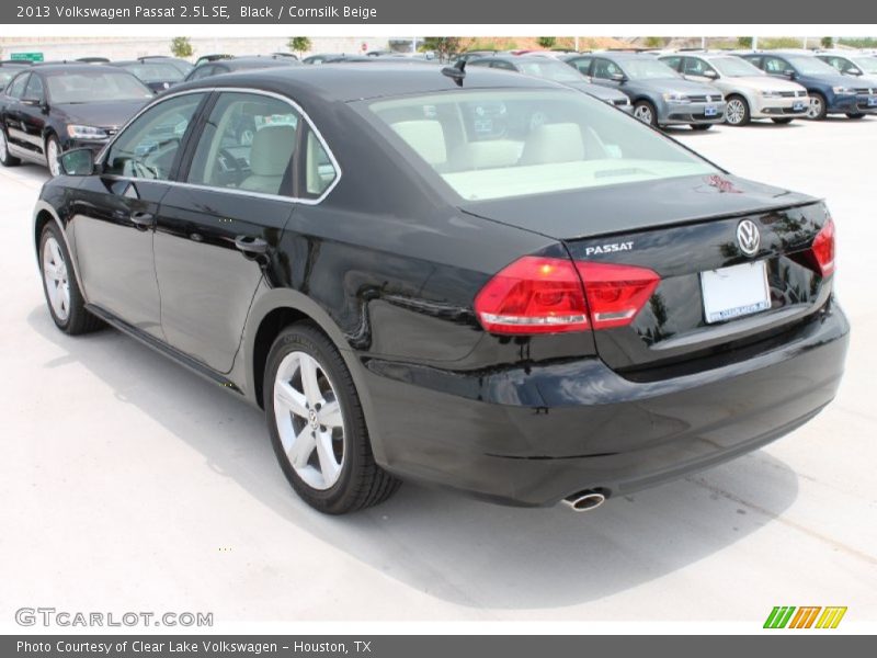 Black / Cornsilk Beige 2013 Volkswagen Passat 2.5L SE