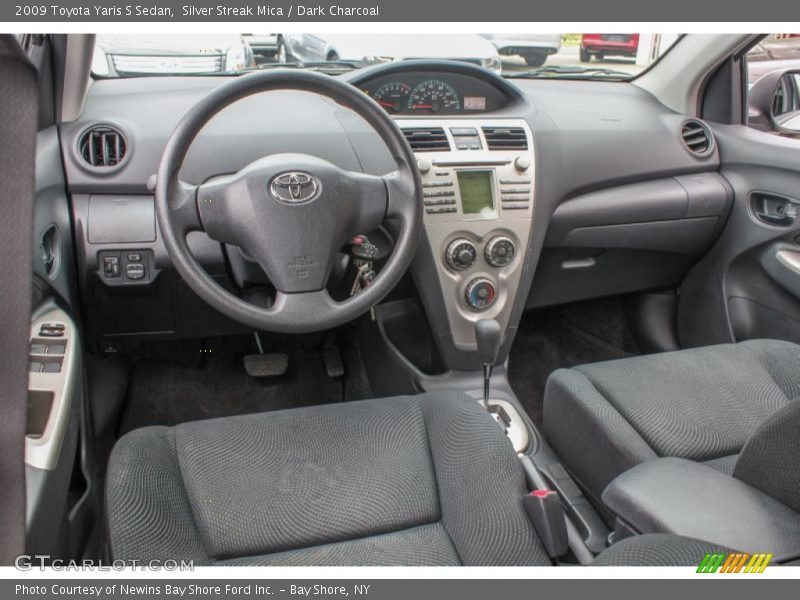 Silver Streak Mica / Dark Charcoal 2009 Toyota Yaris S Sedan