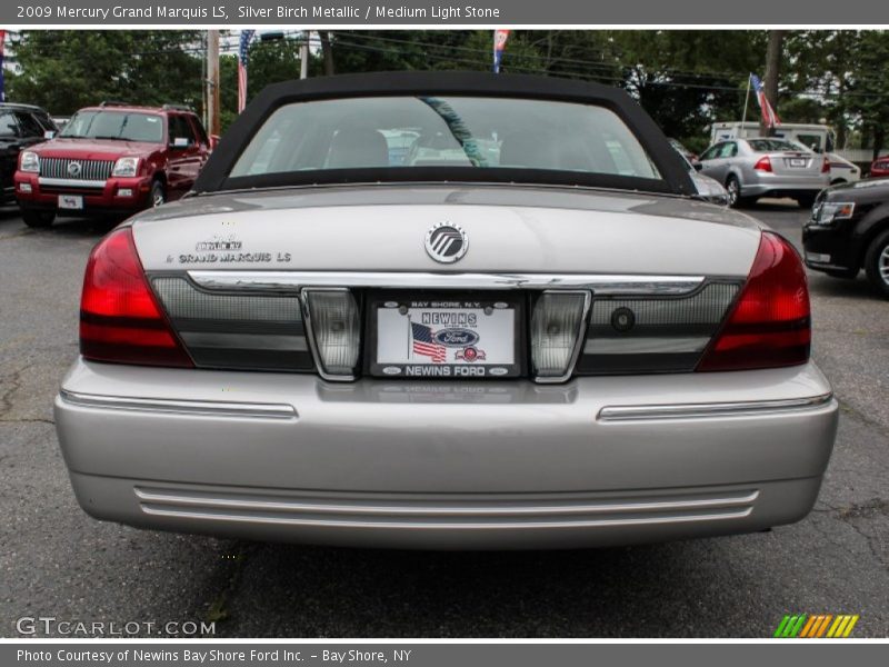 Silver Birch Metallic / Medium Light Stone 2009 Mercury Grand Marquis LS