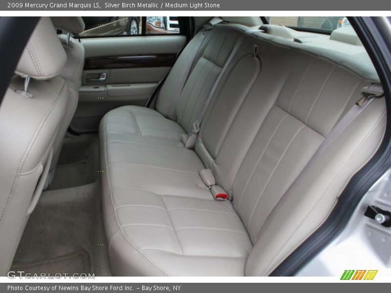Rear Seat of 2009 Grand Marquis LS