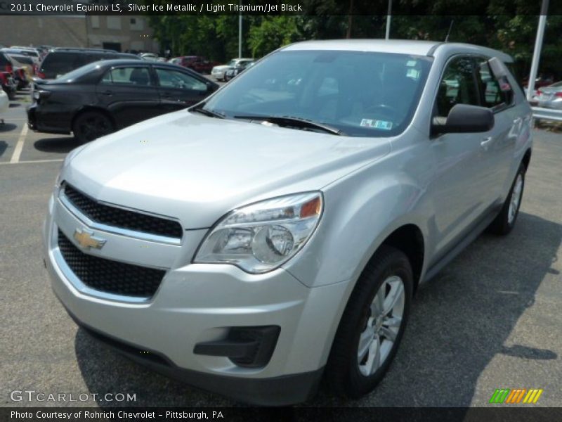 Silver Ice Metallic / Light Titanium/Jet Black 2011 Chevrolet Equinox LS
