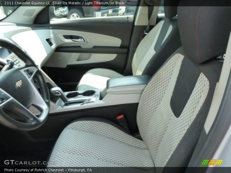Silver Ice Metallic / Light Titanium/Jet Black 2011 Chevrolet Equinox LS