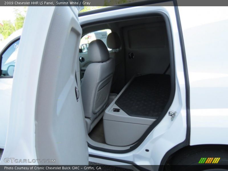 Summit White / Gray 2009 Chevrolet HHR LS Panel