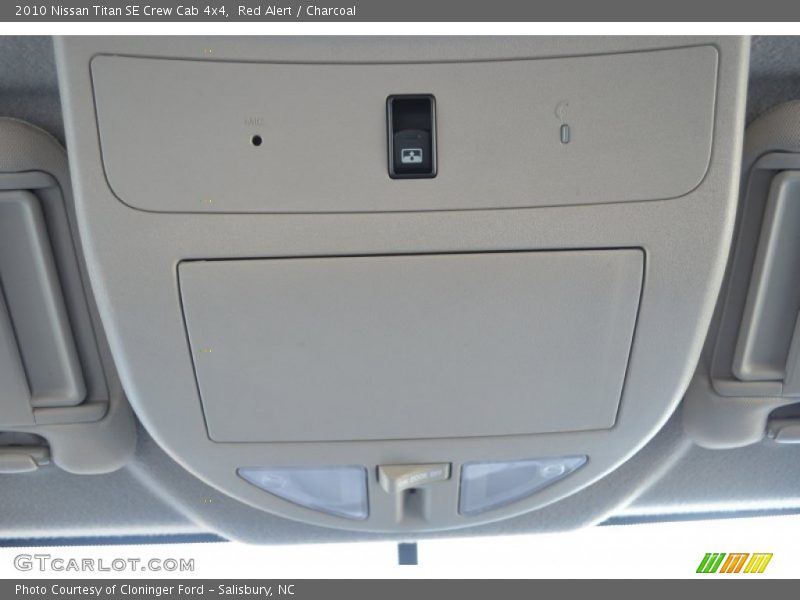 Red Alert / Charcoal 2010 Nissan Titan SE Crew Cab 4x4