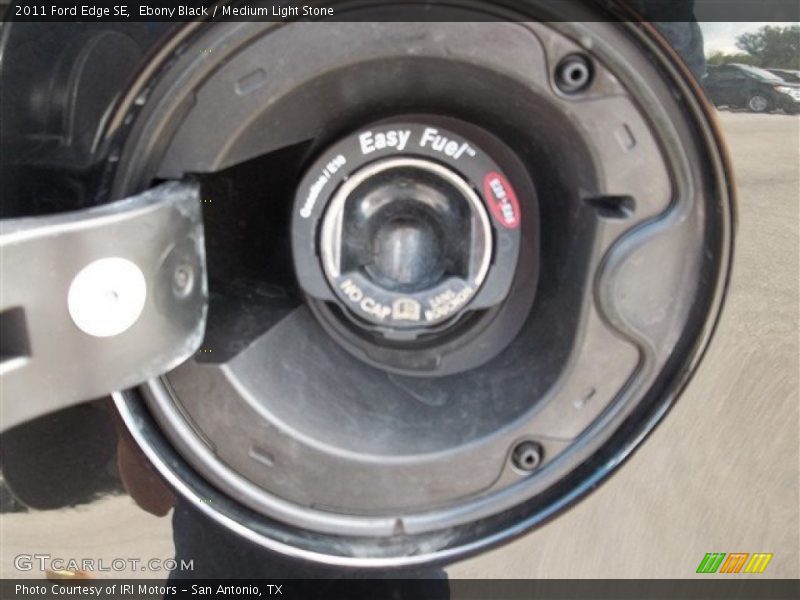 Ebony Black / Medium Light Stone 2011 Ford Edge SE