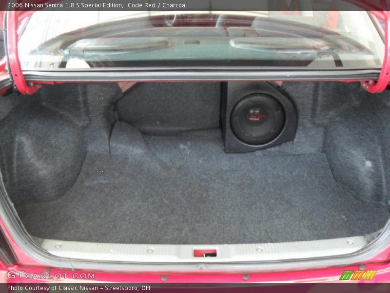 Code Red / Charcoal 2006 Nissan Sentra 1.8 S Special Edition